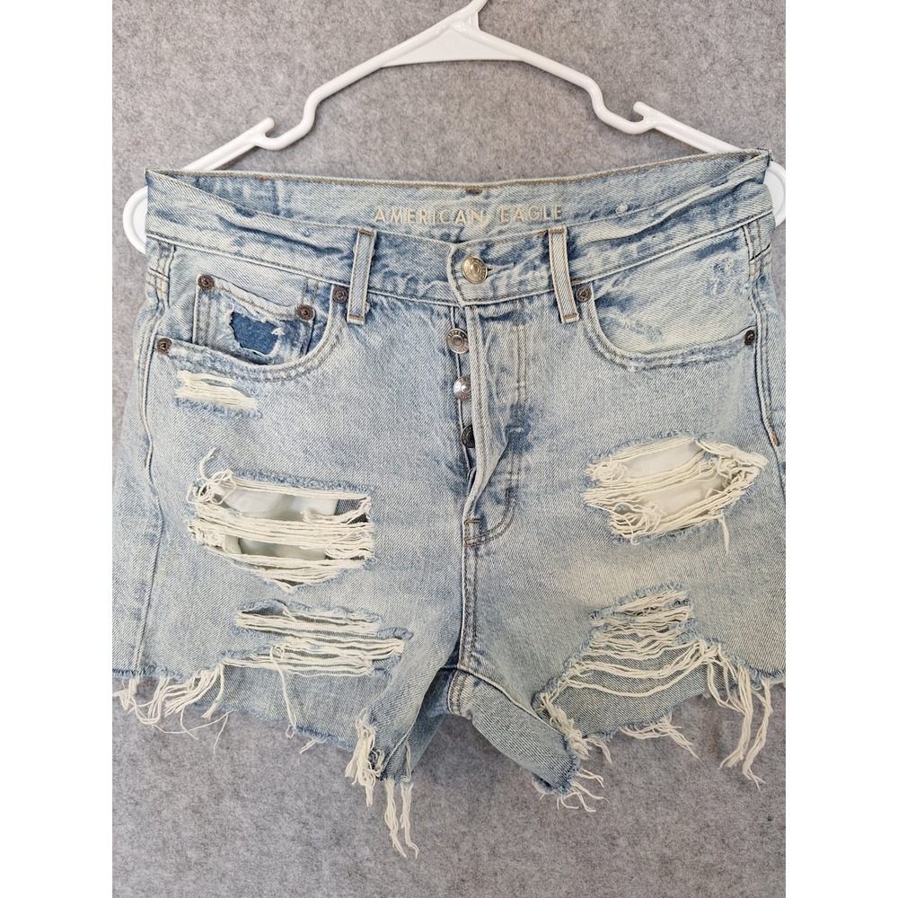 American Eagle High Waisted Distressed Denim Shorts Light Wash Button Fly Size 4